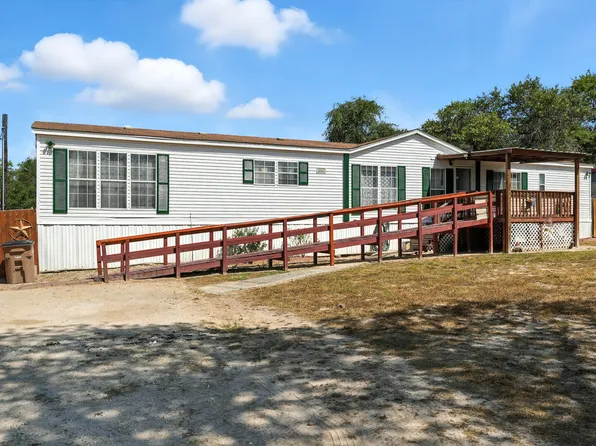 22810 Black Cherry, Elmendorf, TX 78112