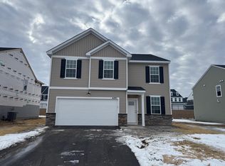 4861 Island Park Dr, Woodbury, MN 55129