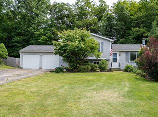 1600 Waterford Rd, Walworth, NY 14568