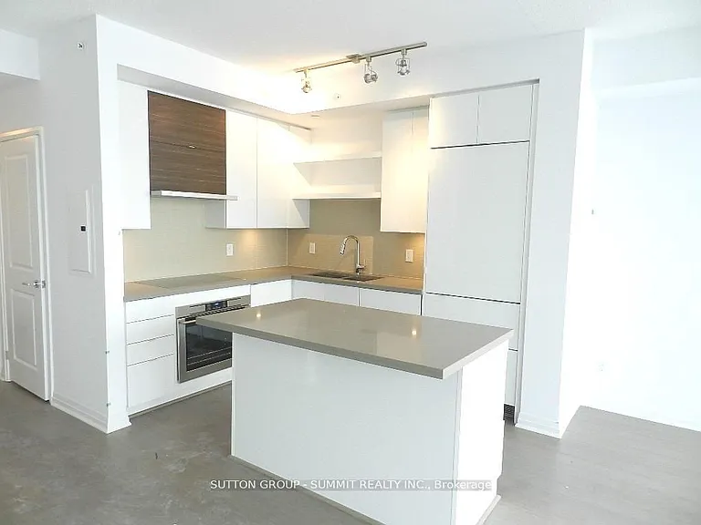 59 Annie Craig Dr #1105 — Photo 6