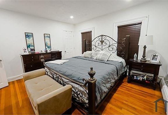 2nd image of 21 Granfield Ave #1