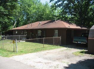 2124 Dixie Dr, Portage, MI 49002