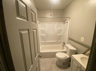 172 Glen St APT 1, New Britain, CT 06051