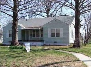 2432 SE Ohio Ave, Topeka, KS 66605