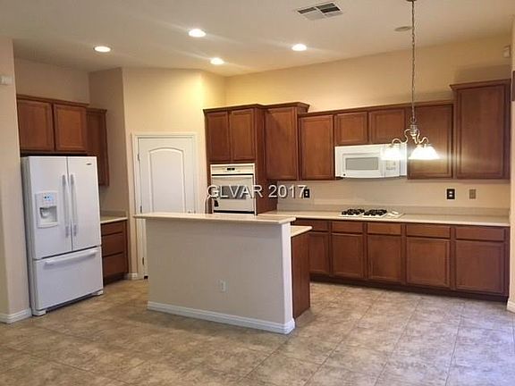 3rd image of 9140 Worsley Park Pl