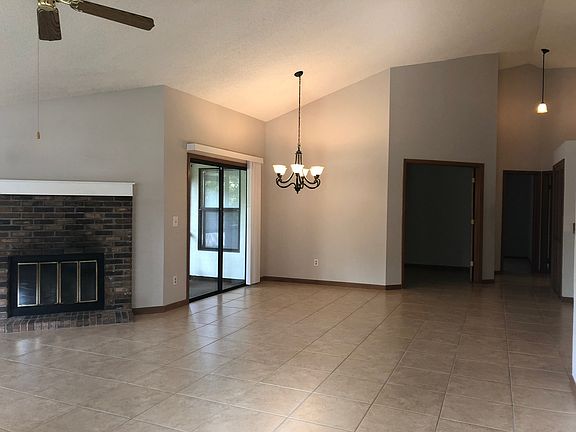 2nd image of 7094 Villa Estelle Dr
