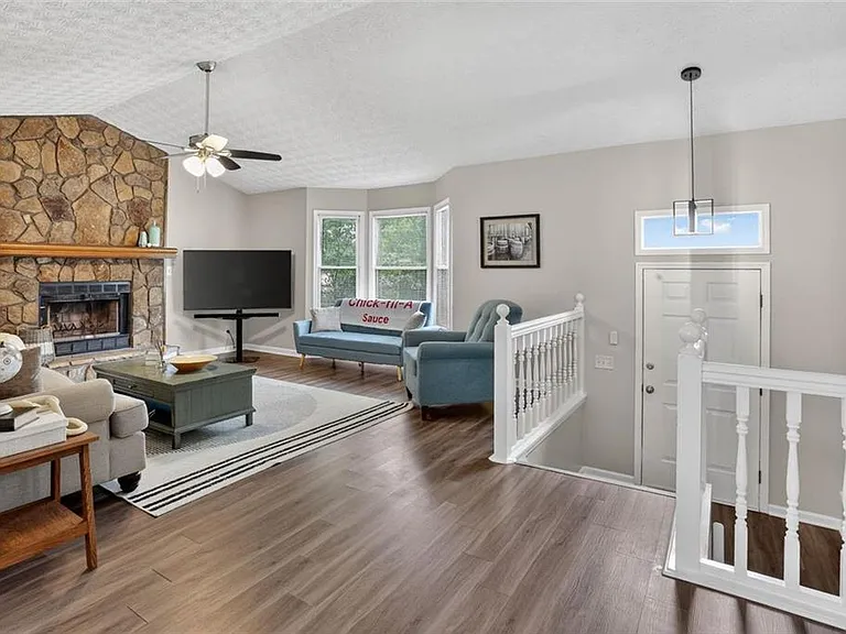2562 Kennesaw Springs Ct NW — Photo 8