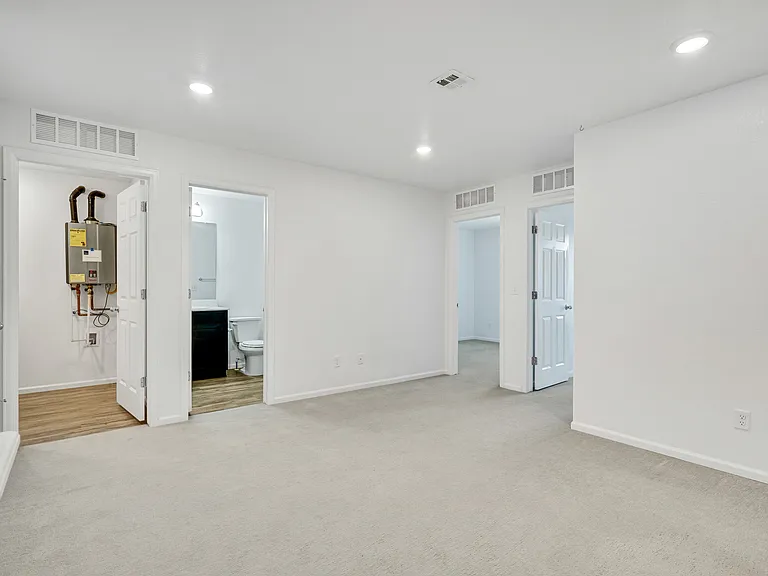 21072 E 60th Ave — Photo 20