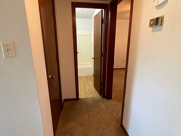 5th image of 4601 Bethel St