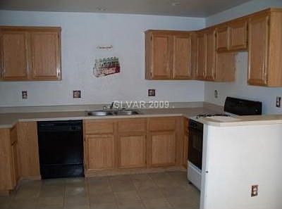 2nd image of 2071 Betty Davis St