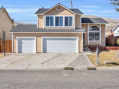 7275 Lindsey Ln, Sparks, NV, 89436