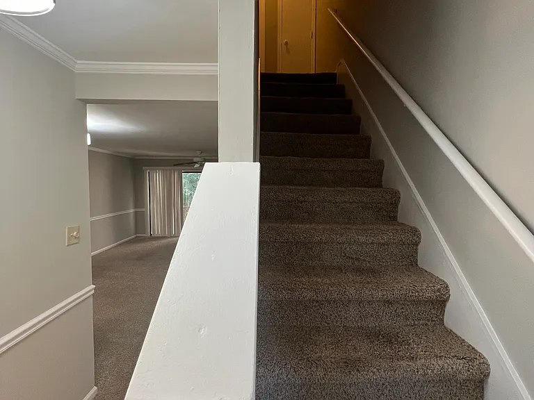1007 Timber Dr #C — Photo 6