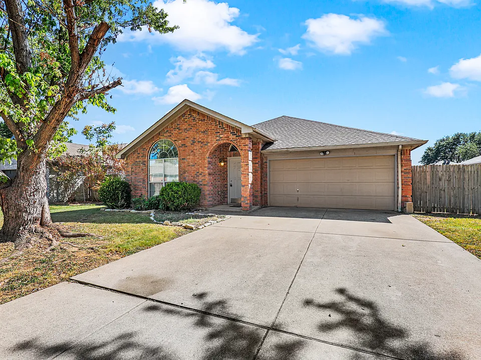 2804 Monthaven Dr