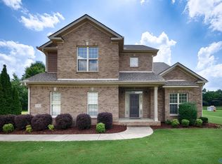 16382 Evarard Cir NW, Harvest, AL 35749