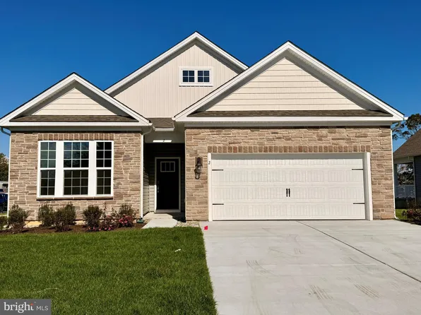 2 Cedardale Ct, Villas, NJ 08251
