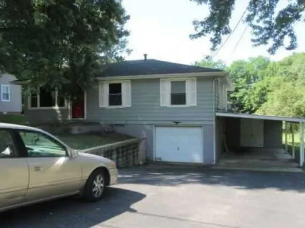 1219 N Jones Cir, Peoria, IL 61604