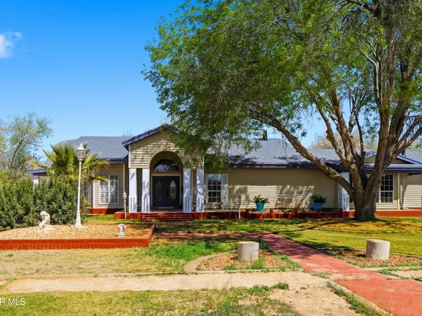 14500 N Loop Dr, Clint, TX 79836