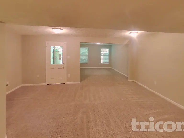 9845 Bayline Cir — Photo 16