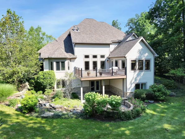 1551 Riverwood Ln, Powell, OH 43065