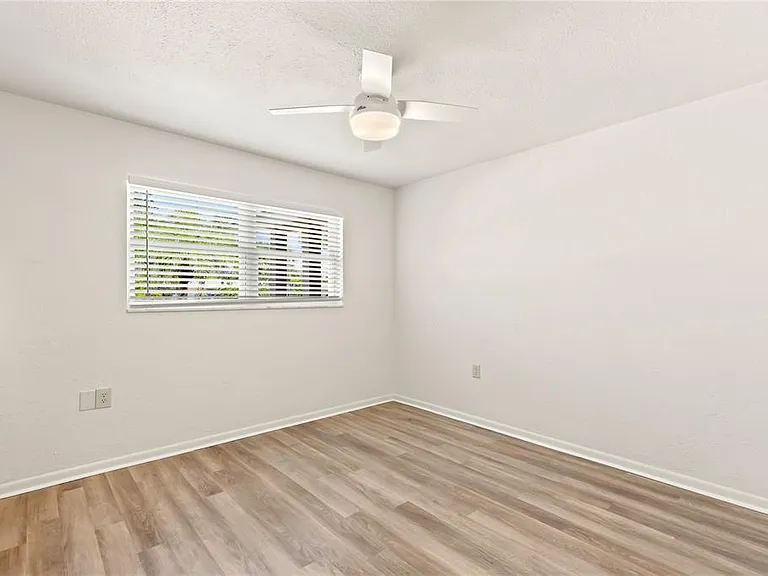 297 Monte Cristo Blvd — Photo 29