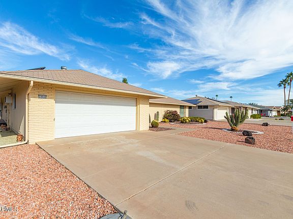 2nd image of 19642 N Willowcreek Cir