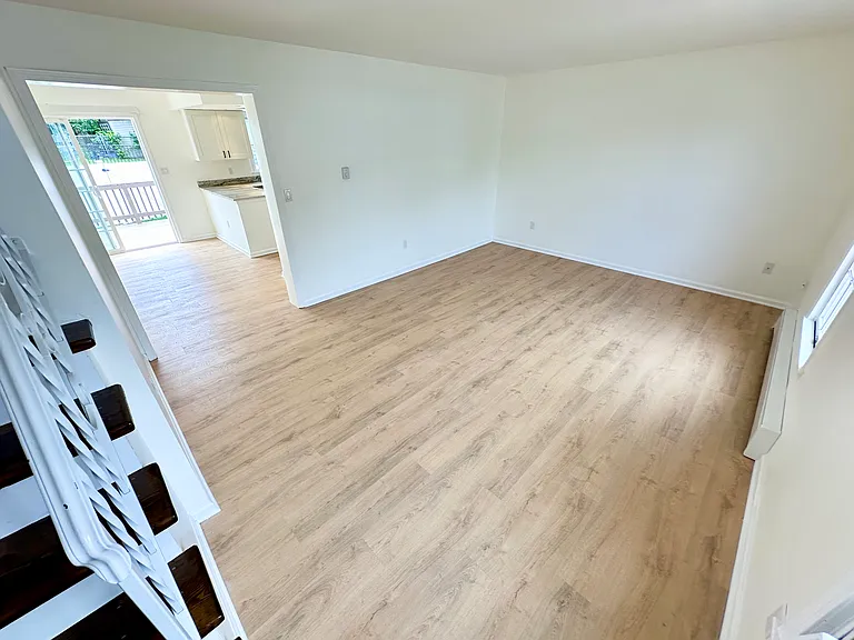 2220 Fox Run — Photo 18