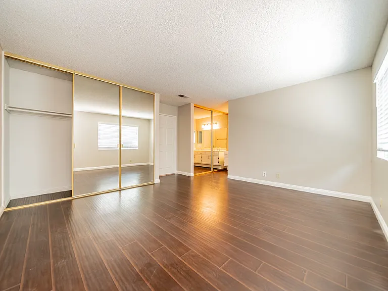 1229 Hibiscus St — Photo 29