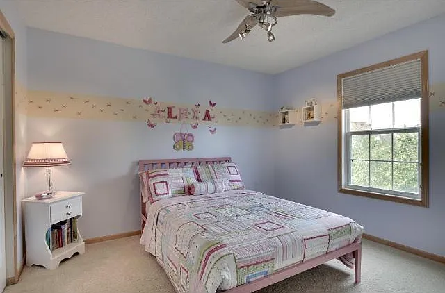 4 bed, 2294 sqft, $2,950 — Photo 4