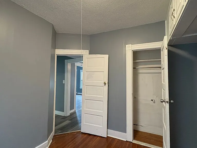 680 W Main Street - Blue Pod — Photo 13