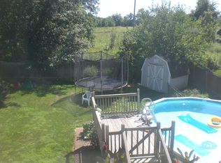 2355 Sunladen Dr, Grove City, OH 43123