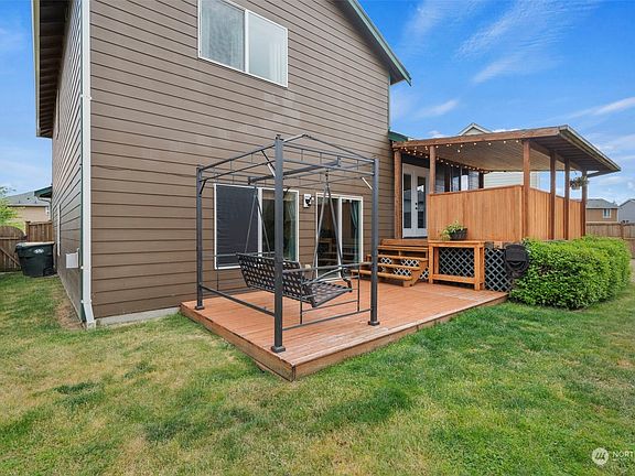 3rd image of 9149 Thea Rose Drive SE