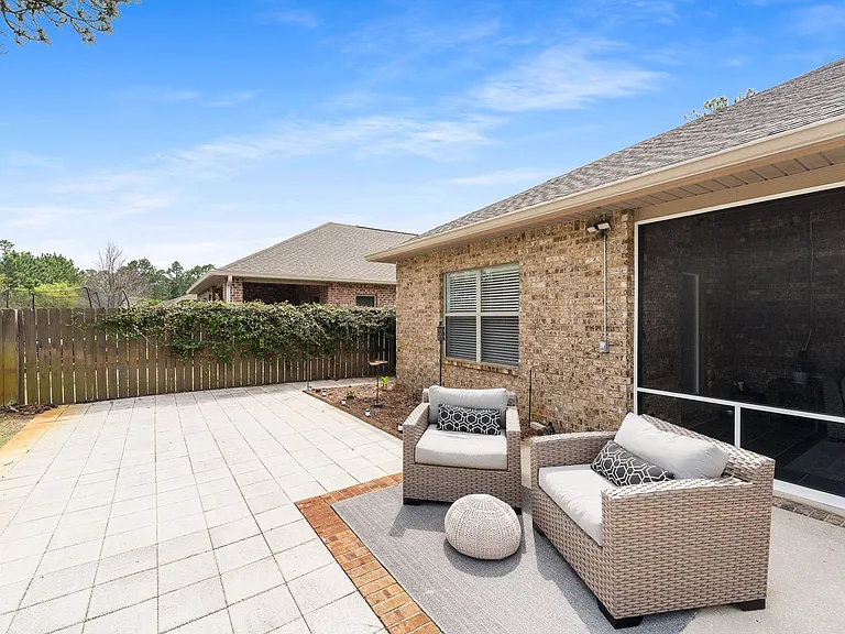 270 Whispering Lake Dr — Photo 33