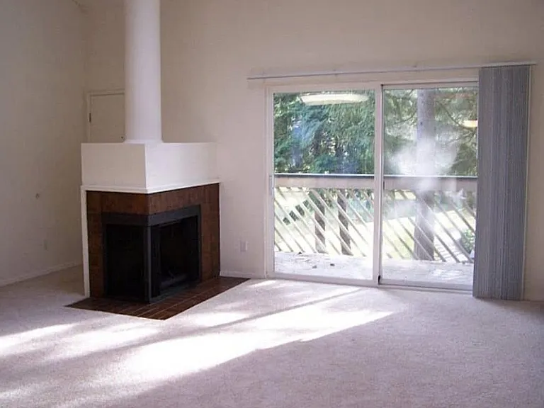 Cove East — Photo 10