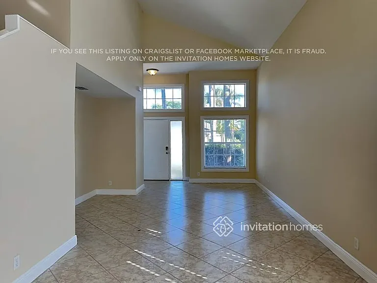 6236 Lansdowne Cir — Photo 4