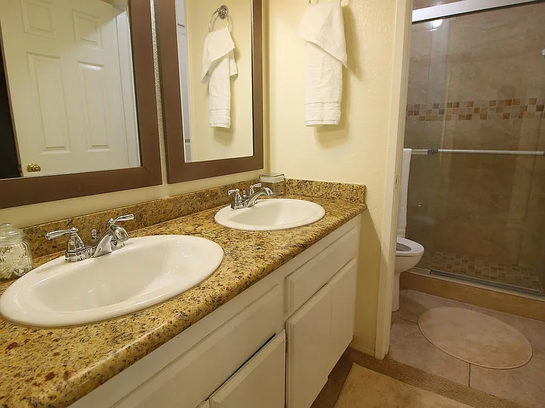 9444 Twin Trails Dr — Photo 9