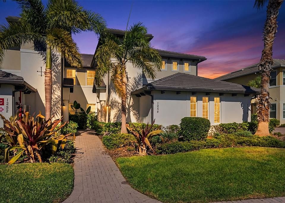 1st image of 1254 Riverscape St #D