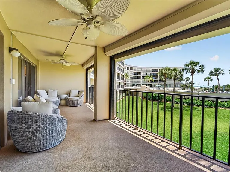 4450 Gulf Blvd #113 — Photo 43