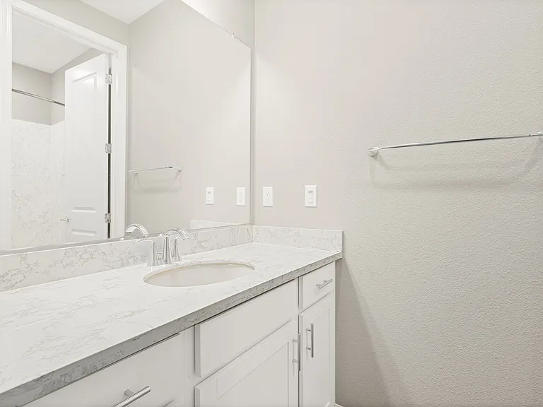 327 Pear Tree Ter #B — Photo 19