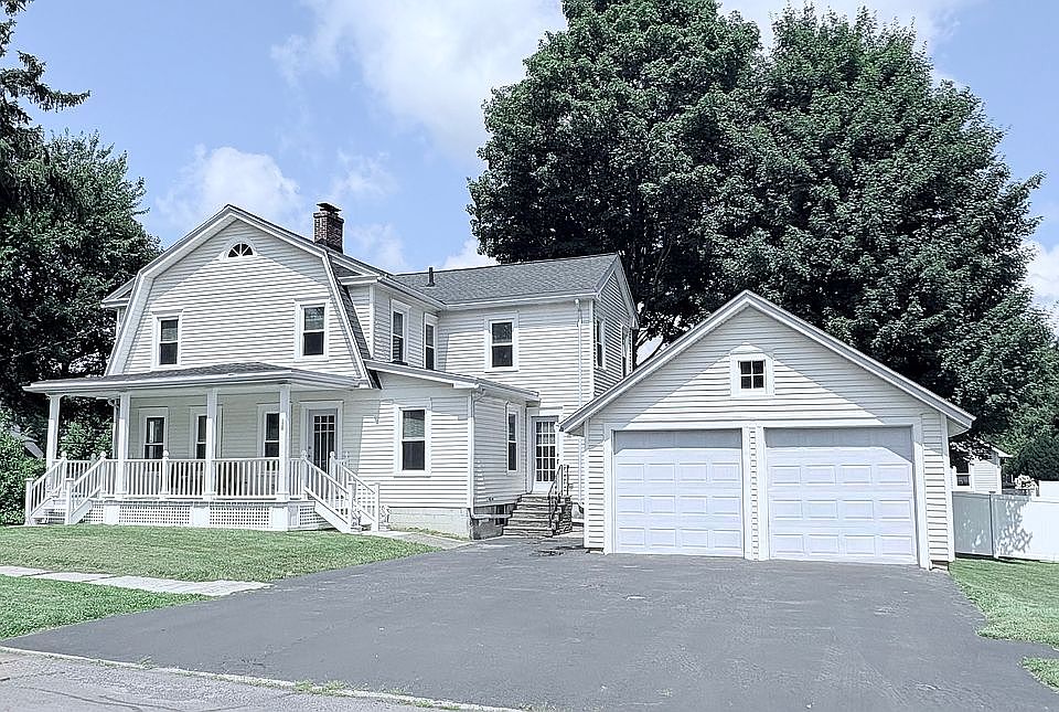 1st image of 128 Lake Ave