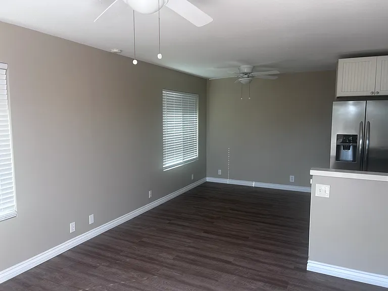 4948 Brighton Ave — Photo 26