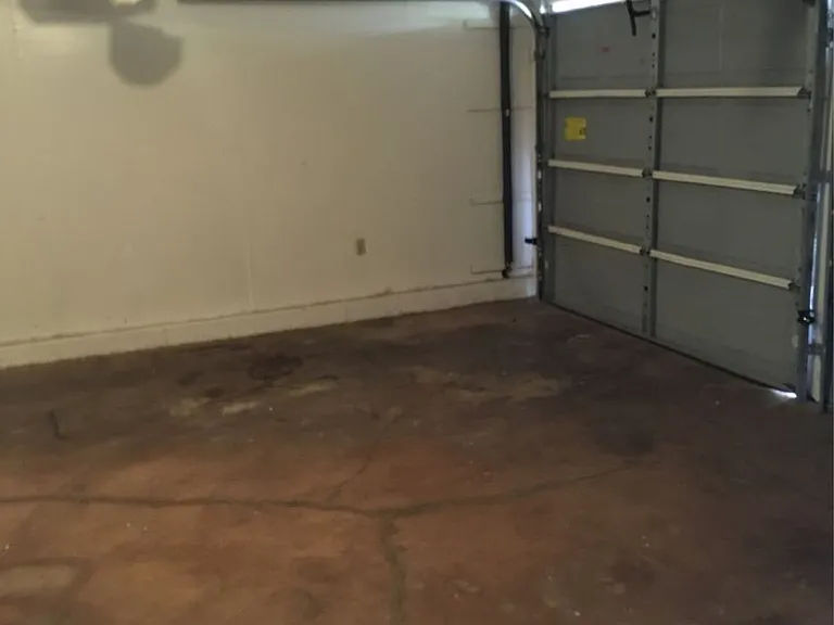 9247 Fairway Dr — Photo 16