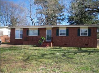110 Roberts St, Florence, AL 35633