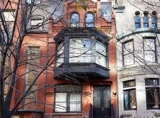 79 E Elm St, Chicago, IL 60611
