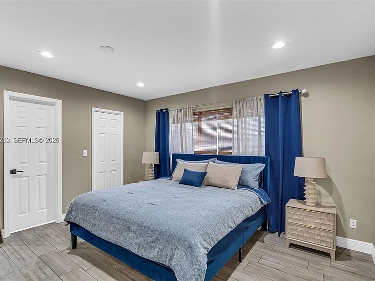 1540 SE 23rd Ave — Photo 9