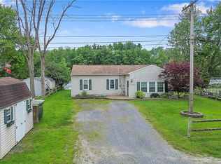 3528 Horseshoe Island Rd, Clay, NY 13041