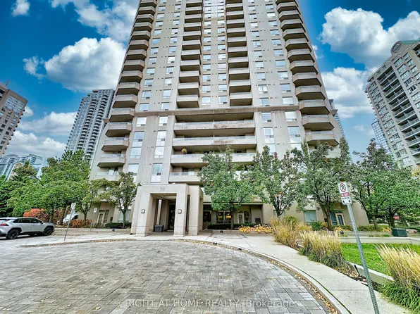 35 Empress Ave, Toronto, ON