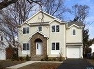 476 Parker Ave, Hackensack, NJ 07601