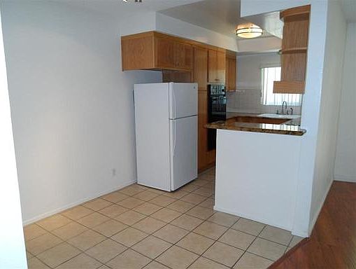 5th image of 5511 W Olympic Blvd APT 4