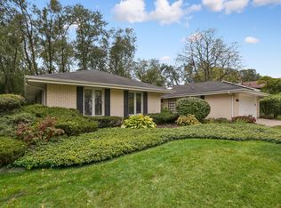 22W085 Glen Valley Dr, Glen Ellyn, IL 60137