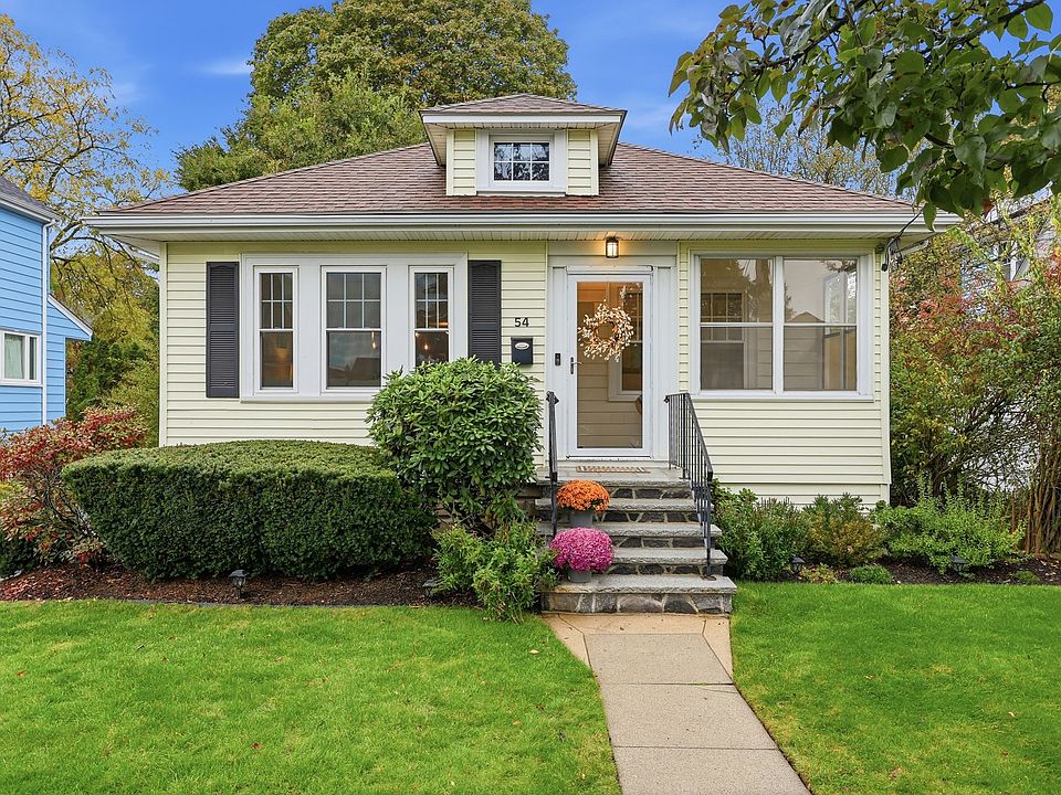 1st image of 54 Bruce Rd